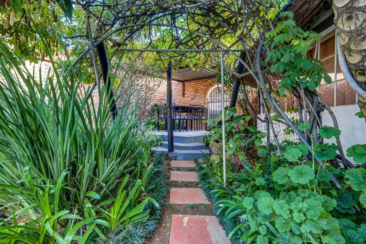 Lavender Villa No Loadshedding Kempton Park Extérieur photo